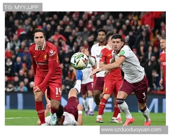 利物浦以2-0战胜AC米兰，欧冠小组赛出线希望大增