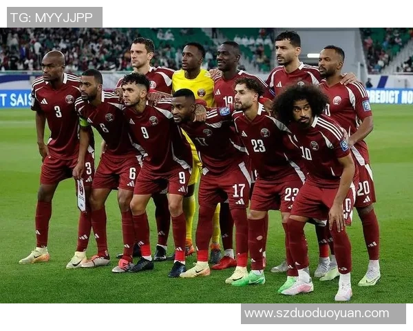 西布罗姆维奇与伯明翰激战正酣实况回顾与精彩瞬间分析